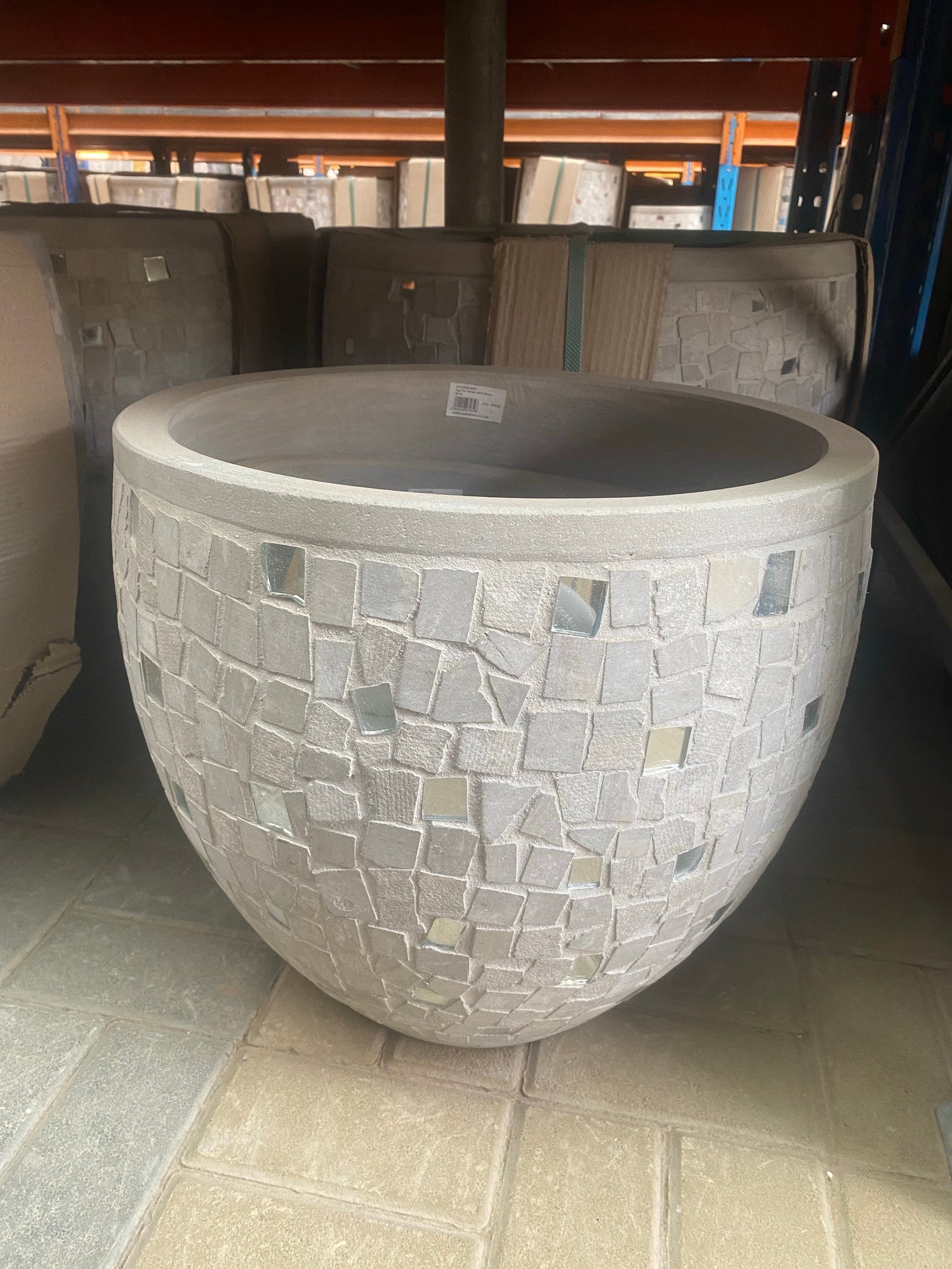 cementry pot (s67) 